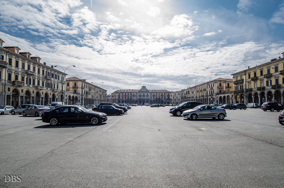 Piazza Garibaldi - Agosto 2014 (foto di Sergio Di)