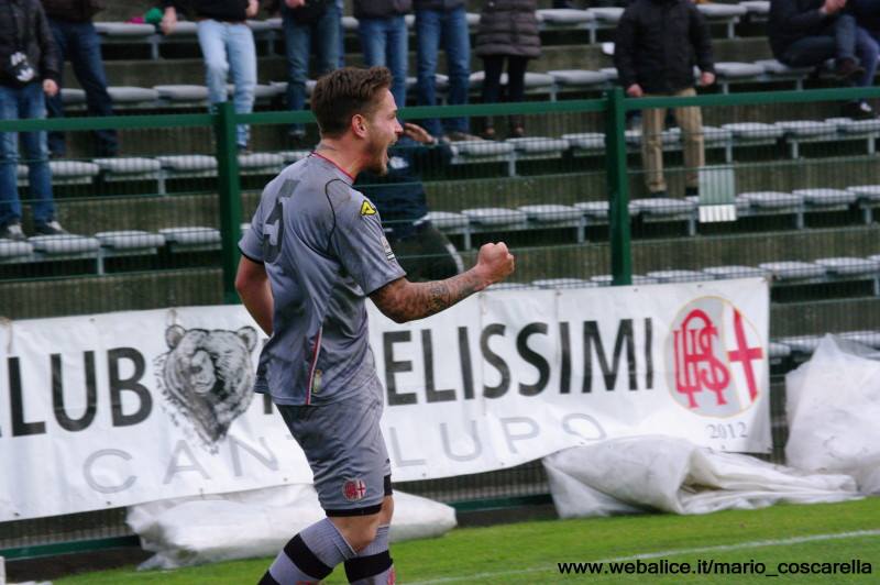 05-01-014 Alessandria-Pergolettese 3-1 Gol di Sirri. (3)