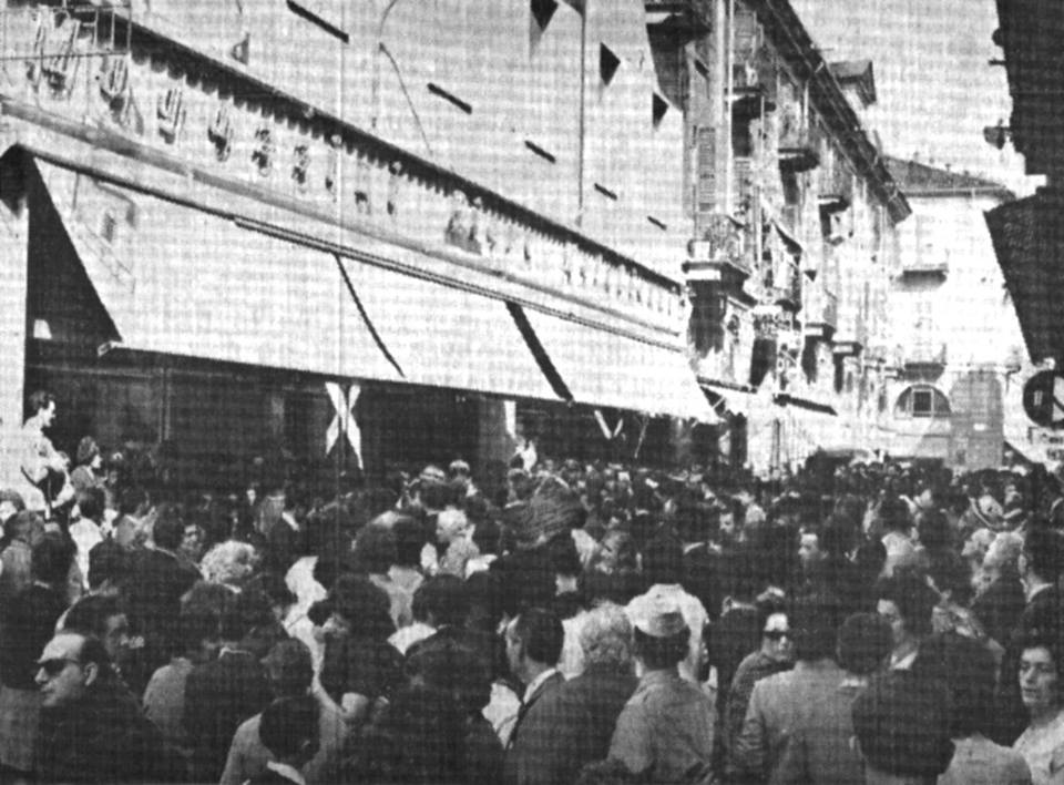 Via Migiara: Magazzini Italiani Ercole Tadini.(1939) Bellissimo negozio, ove ora ce n'è uno di articoli per bambini.Anni '60 quando nel boom si faceva la fila per comprare da Melchionni