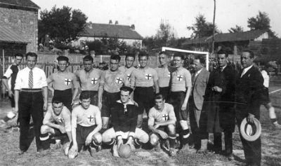 5 settembre 1926, Vercelli, si gioca per la qualificazione al Campionato di Prima Disione Nazionale. Quel giorno i Grigi strapazzano il Legnano 4-1 con 3 gol di Avalle.