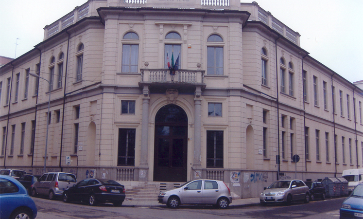 Il Liceo Ginnasio Giovanni Plana.